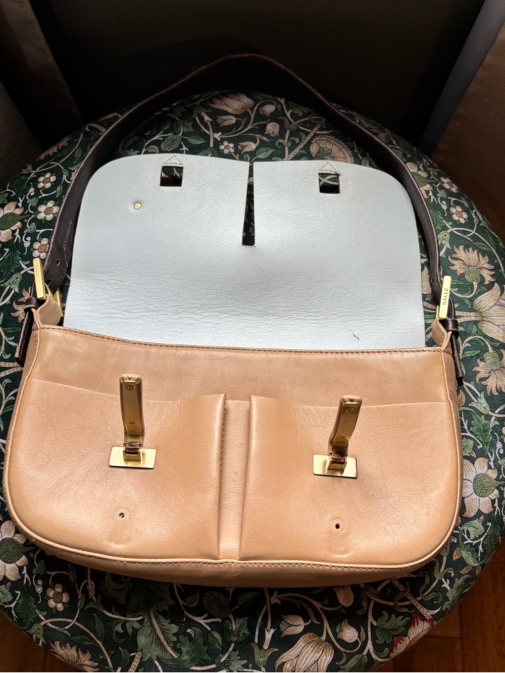 Make Me An Offer! 😊 GUC - Vintage Bally Mini Shoulder Bag - Picture 12 of 16